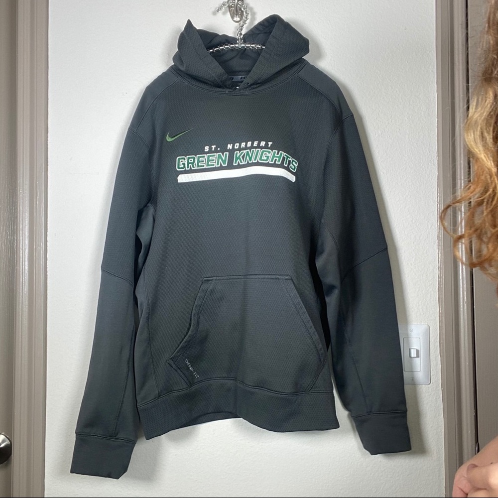 Nike long sleeve hoodie